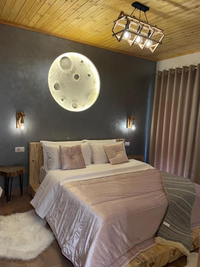 'Gurra Family' Guesthouse Тет Екстериор снимка